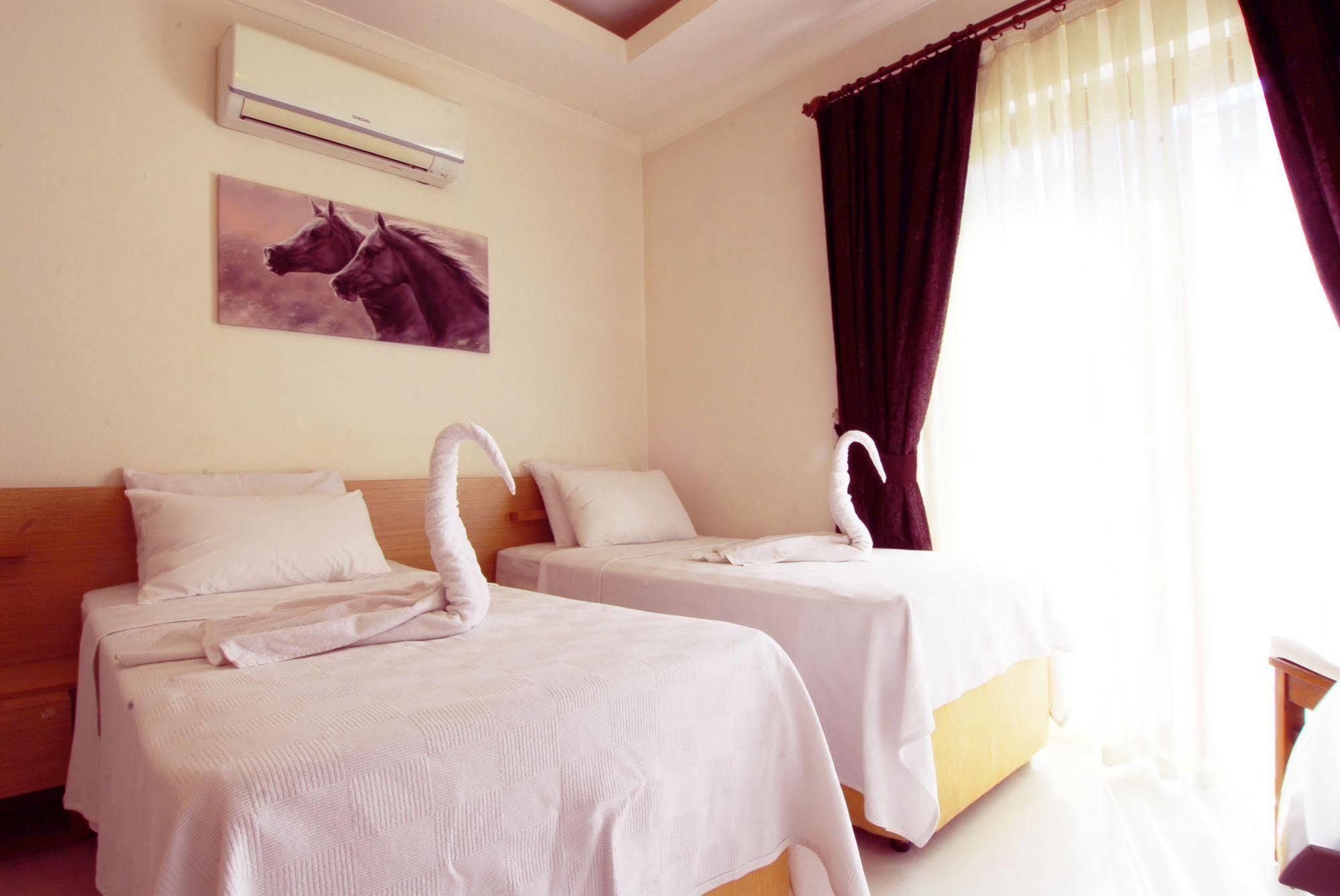 Lidya City Hotel Фетие Екстериор снимка