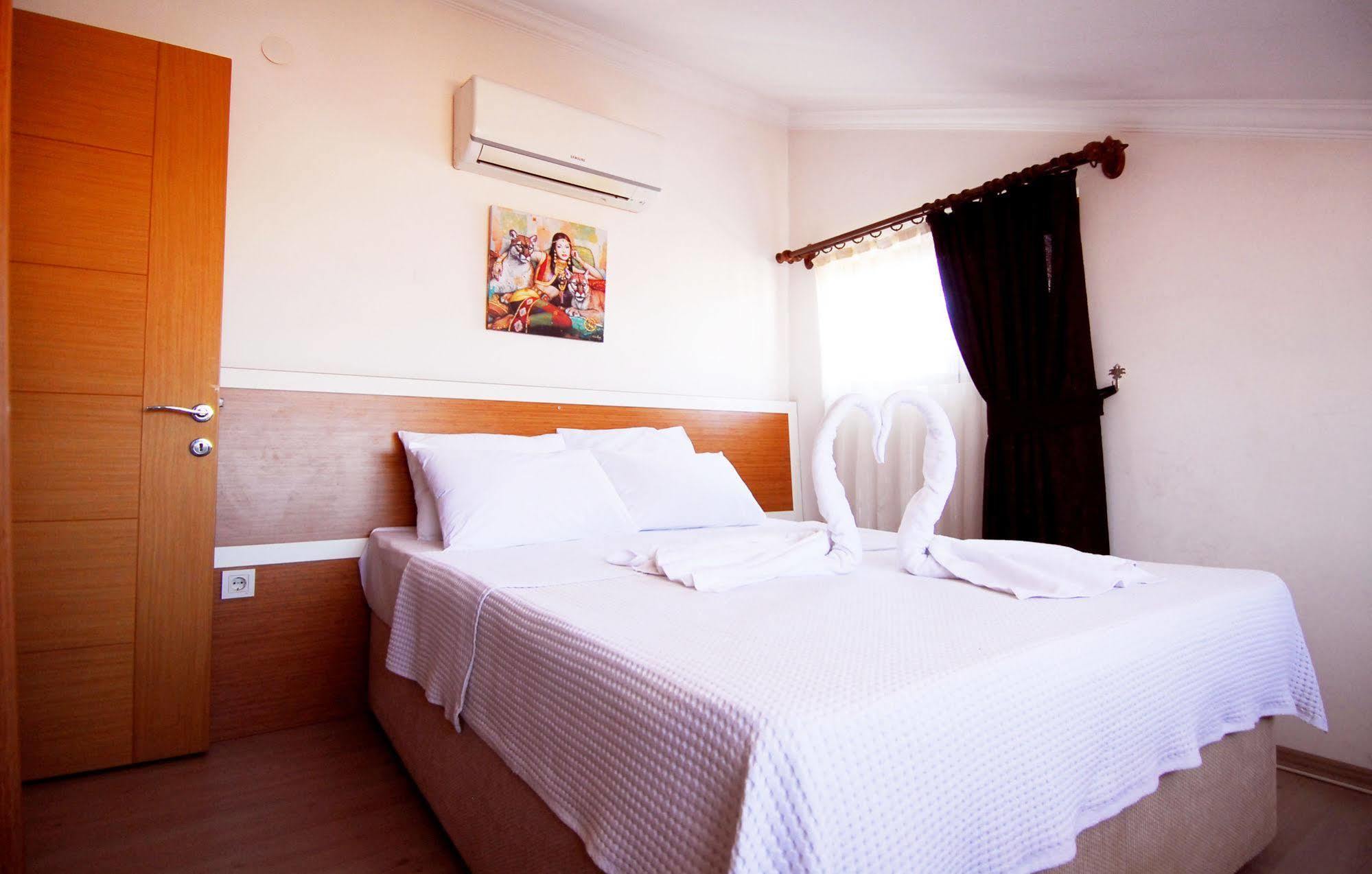 Lidya City Hotel Фетие Екстериор снимка
